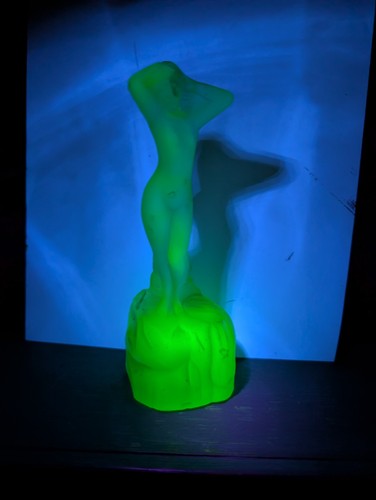 Bagley uranium glass - bagley,