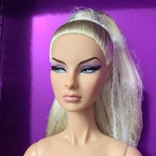 Integrity toys fashion royalty