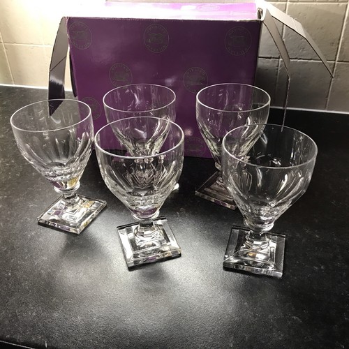 Five signed julia claret - five,