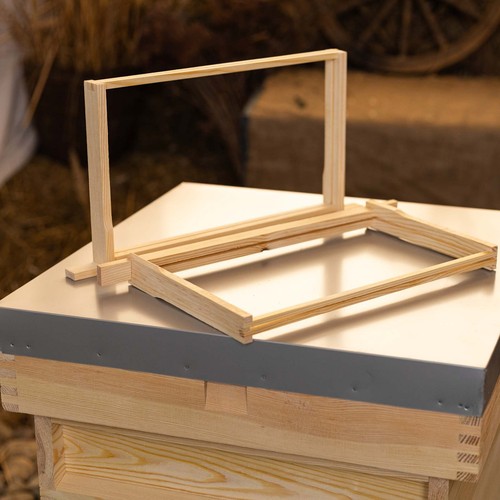 National beehive brood frames