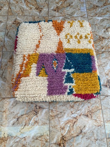 Vintage moroccan berber pouf - berber,