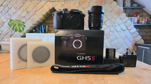 Panasonic lumix gh5 - panasonic,