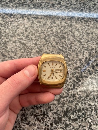 Vinrage raketa watch ussr - vinrage,