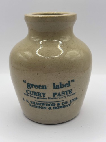 Old advertising green label