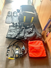 SCUBA DIVING EQUIPMENT - 2 x