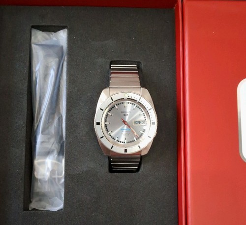 Seiko sports srpl03k1 ash - sports,
