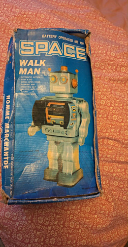 Space walk man vintage battery - space,