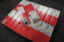 16 Clio RS F4R 2L 16S 172 182 MAHLE Clio 3 RS 197 Megane 2 RS 225 230 Valves