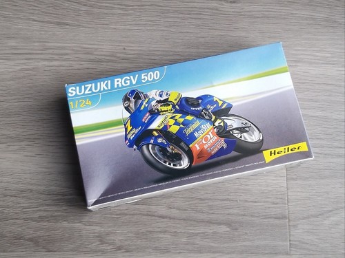 Suzuki rgv 500 - 1/24,, heller