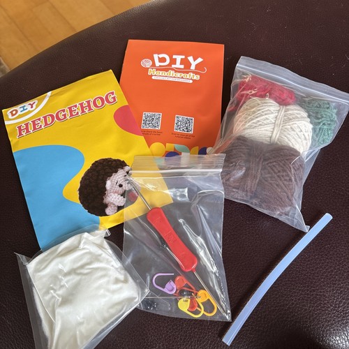 Diy hedgehog crochet - crochet, kit