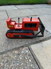 Tonka bulldozer, red metal