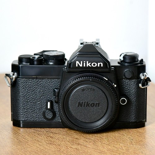 Nikon black 35mm slr film - 35mm,