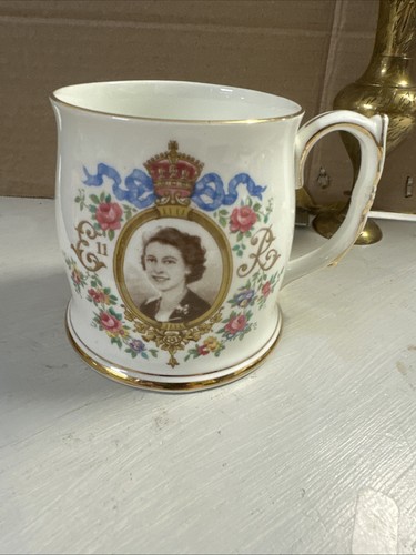 Queen elizabeth coronation - queen,