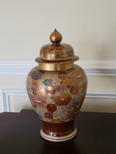Old elegant satsuma golden - satsuma,