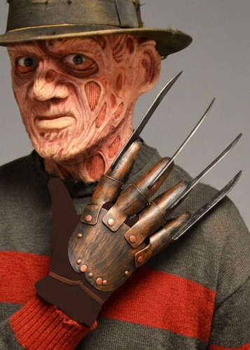 Freddy krueger style plastic - style,