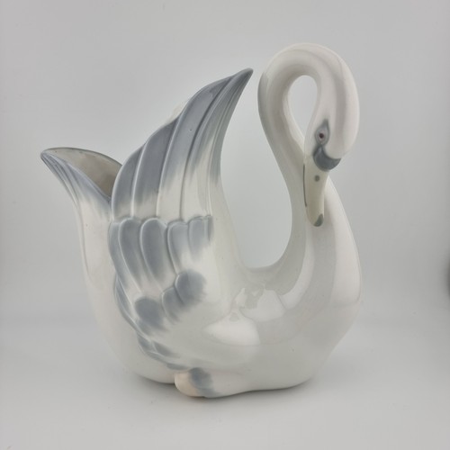 Vintage handcrafted porcelain - handcrafted,