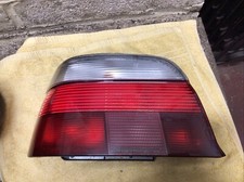 BMW E39 5 SERIES PASSENGER SIDE (LEFT) REAR LIGHT CLUSTER (CLEAR) 2496297.