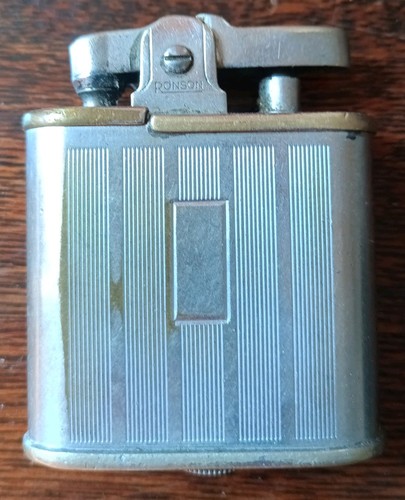 Vintage ronson silver tone - silver,