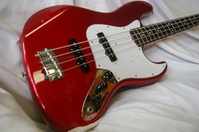 Fender Made in Japan Traditional 60s Jazz Bass CAR Used Maple Neck w/Soft Case