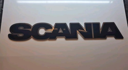 Scania outlined grill badge - scania,