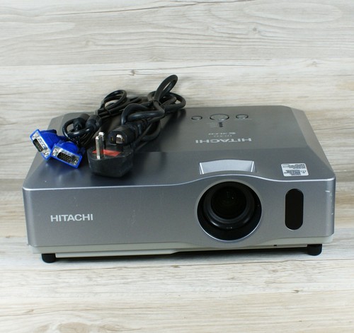 Hitachi x32 lcd projector - ed-x32,