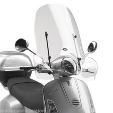 Windscreen Clear Without Mount GIVI 104A Piaggio Vespa LX 50-125-150 05>14