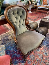 Victorian green button back