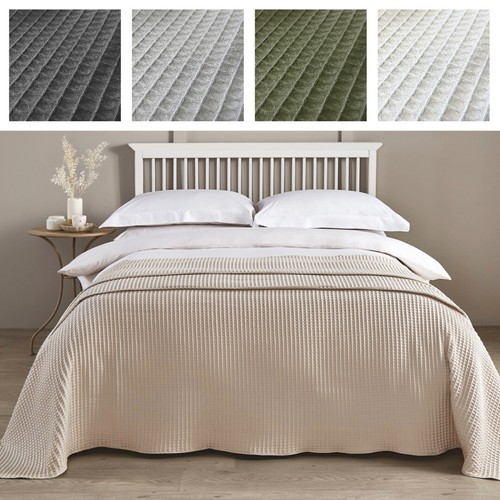 Luxury hotel waffle - waffle, throw