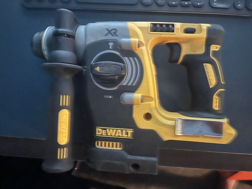 Dewalt cordless rotary hammer - dewalt,