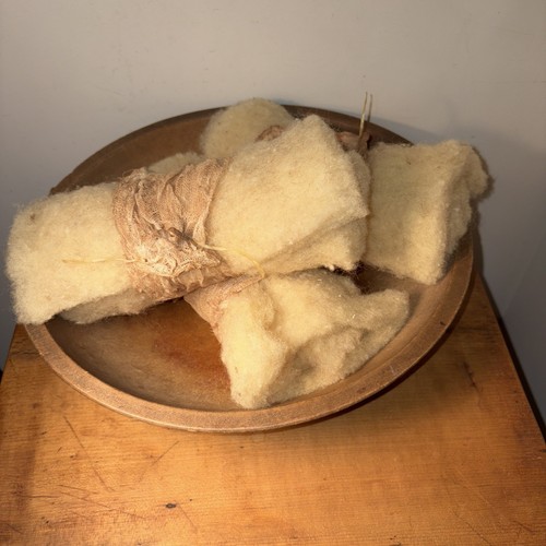 Primitive farmhouse decoration - primitive,