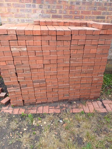 Old stock block - paving, 195