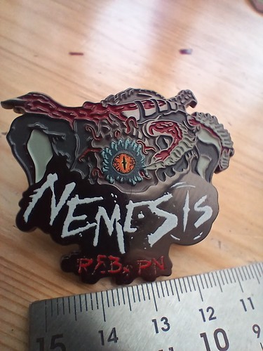 Vtg alton towers nemesis badge - towers,