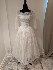 Vintage 1950s Unbranded Ivory