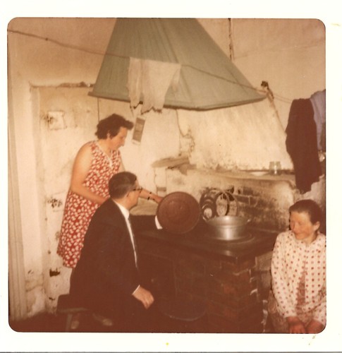 Vtg color photo women man - women,