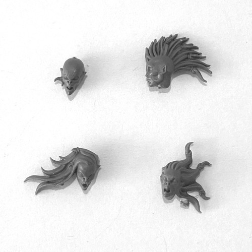 Daemonettes heads daemons - x5,