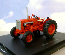 UNIVERSAL HOBBIES UH/HACHETTE DIECAST 1/43 1966 VALMET 565 TRACTOR IN RED TR49
