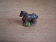 WADE WHIMSIE HORSE / PONY STANDING ON GRASS
