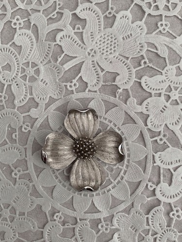 Trifari vintage crown silver - trifari,