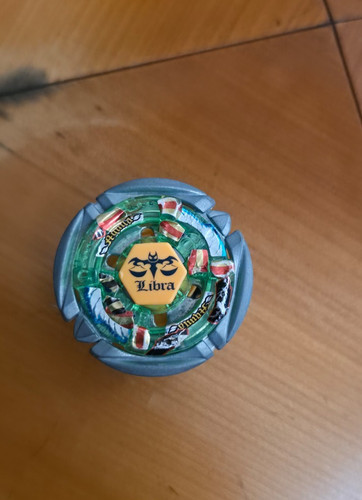 Beyblade metal fight - metal,
