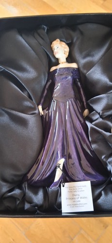 Royal doulton pretty ladies - pretty,