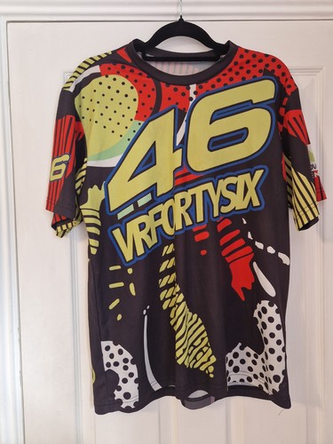 Valentino rossi tshirt size - valentino,