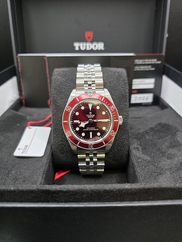 Tudor black bay - tudor,