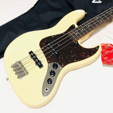 Fender Japan Jazz Bass Safe