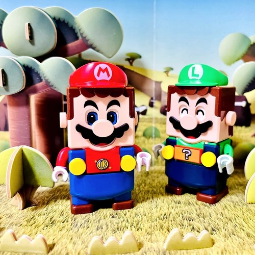 Luigi action figure model - luigi,