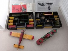 11kg HUGE VINTAGE MECCANO COLLECTION IN CASES, BRASS, WHEELS, MANUAL ETC BARGAIN