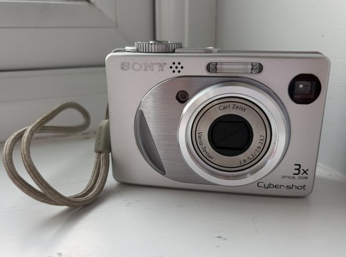 Sony cyber shot dsc - dsc-w1, compact
