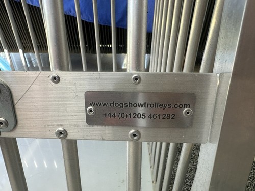 Dog car crate lockable - -, lockable.