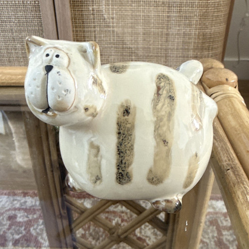 Ceramic pottery cat ornament - ceramic/pottery,