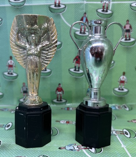 Subbuteo trophies set - trophies,