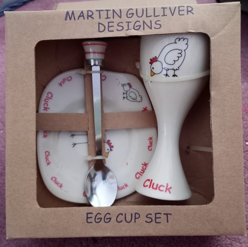 Martin gulliver designs cluck - gulliver,